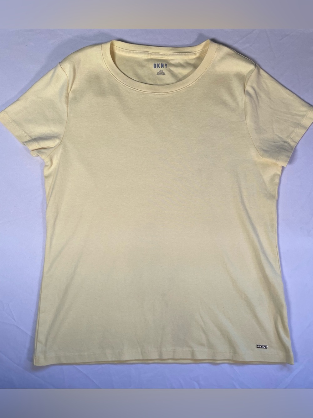 DKNY Butter Yellow 100% Cotton T-Shirt Women’s Large